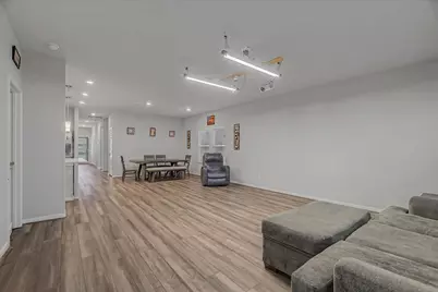 6918 Lebec Dr, Rosharon, TX 77583 - Photo 11