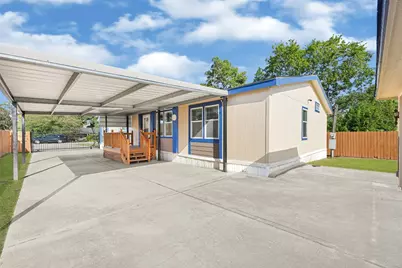 3233 Clarksville Street, La Porte, TX 77571 - Photo 3