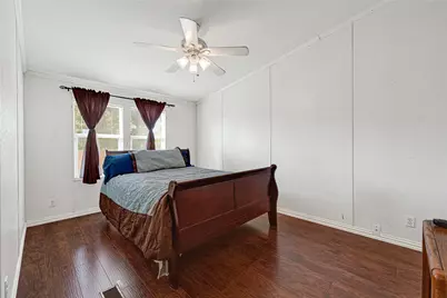 3233 Clarksville Street, La Porte, TX 77571 - Photo 13