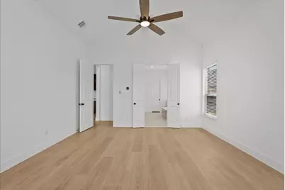 3013 Shelly Bayou Court, League City, TX 77573 - Photo 19