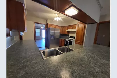 804 Littlejohn Court, Pasadena, TX 77502 - Photo 5