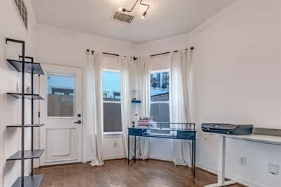 5208 Blossom Street #9, Houston, TX 77007 - Photo 13