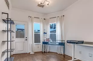 5208 Blossom St, Houston, TX 77007 - Photo 13