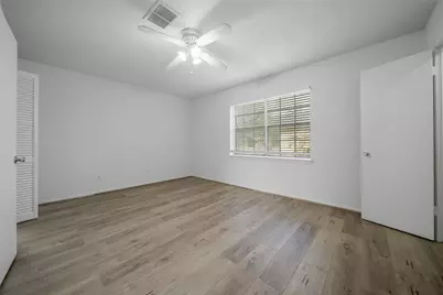 1403 Blalock Road #15, Houston, TX 77055 - Photo 11