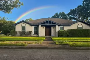 9303 Sharpview Dr, Houston, TX 77036 - Photo 1