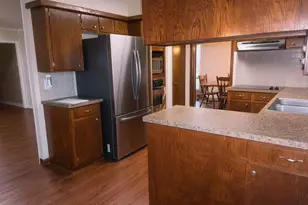 9303 Sharpview Dr, Houston, TX 77036 - Photo 5