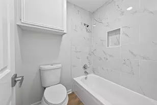 8010 Ashley Cir Dr N, Houston, TX 77071 - Photo 33
