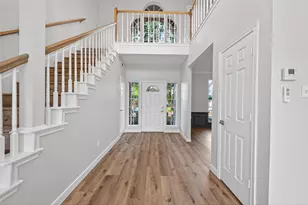 8010 Ashley Cir Dr N, Houston, TX 77071 - Photo 3