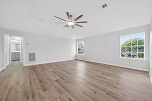 8010 Ashley Cir Dr N, Houston, TX 77071 - Photo 27