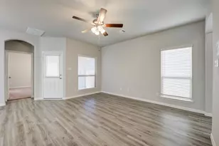 6544 Castle Loch Ct, Houston, TX 77048 - Photo 11