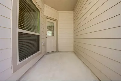 6544 Castle Loch Court, Houston, TX 77048 - Photo 19