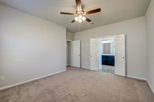 6544 Castle Loch Ct, Houston, TX 77048 - Photo 13