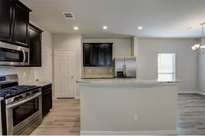 6544 Castle Loch Court, Houston, TX 77048 - Photo 9