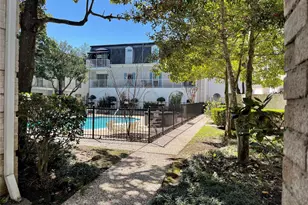 2601 Bellefontaine St, Houston, TX 77025 - Photo 15