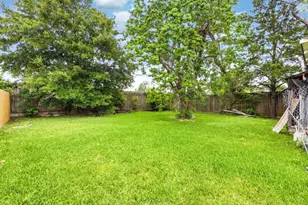 905 Dorothy St, Houston, TX 77008 - Photo 3