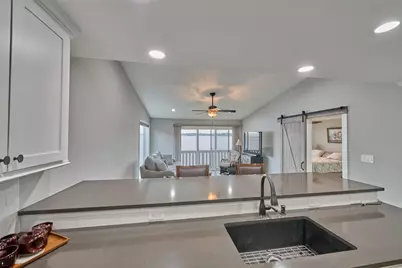 801 River Road #E-102, Montgomery, TX 77356 - Photo 11