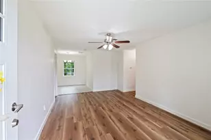 504 Burke Rd, Pasadena, TX 77506 - Photo 23