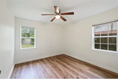 504 Burke Road, Pasadena, TX 77506 - Photo 11
