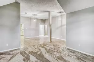 7215 Pembrough Ln, Katy, TX 77494 - Photo 5