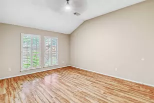 7215 Pembrough Ln, Katy, TX 77494 - Photo 15