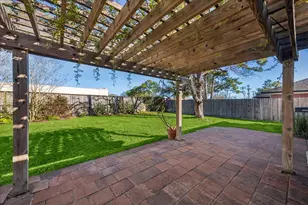 2824 Meadow Brook Ct, League City, TX 77573 - Photo 31