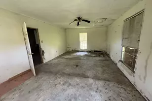 416 Live Oak Loop, Whitney, TX 76692 - Photo 9