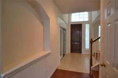 12110 Laurel Court, Stafford, TX 77477 - Photo 7
