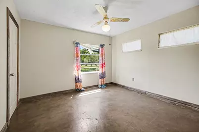 3315 Saint Anne Street, Liverpool, TX 77577 - Photo 17