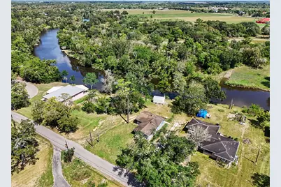 3315 Saint Anne Street, Liverpool, TX 77577 - Photo 29