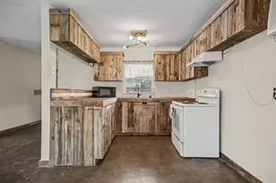 3315 St Anne St, Liverpool, TX 77577 - Photo 7