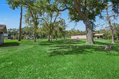 3315 Saint Anne Street, Liverpool, TX 77577 - Photo 21
