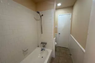 5921 Arncliffe Dr, Houston, TX 77088 - Photo 15