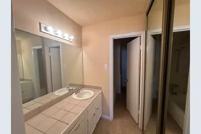 5921 Arncliffe Drive #5921, Houston, TX 77088 - Photo 17