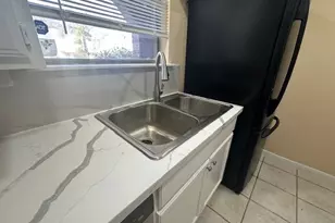 5921 Arncliffe Dr, Houston, TX 77088 - Photo 25