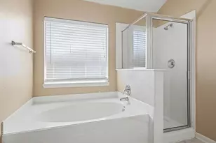 3223 Stoneydale Ln, Spring, TX 77388 - Photo 13