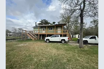 615 Shady Oaks Harbor, Alvin, TX 77511 - Photo 9