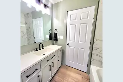 1608 Longhofer Street, Brenham, TX 77833 - Photo 7