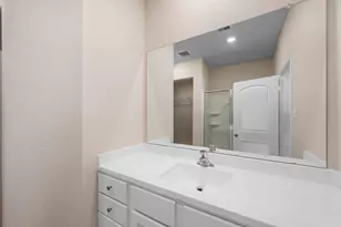 14322 Sun Coral Dr, Texas City, TX 77539 - Photo 7