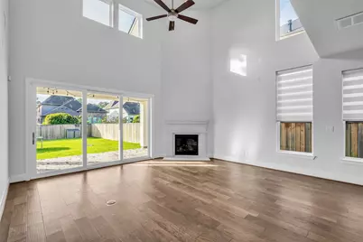 16 Clearview Terrace Place, The Woodlands, TX 77375 - Photo 17