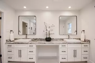 13827 Kimberley Ln, Houston, TX 77079 - Photo 29