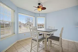 454 Lost Rock Dr, Houston, TX 77598 - Photo 3