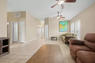 454 Lost Rock Dr, Houston, TX 77598 - Photo 9