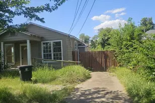 2301 Caplin St, Houston, TX 77026 - Photo 1