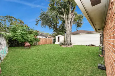 16306 Forest Way Drive, Houston, TX 77090 - Photo 39