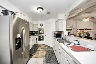 16306 Forest Way Dr, Houston, TX 77090 - Photo 29