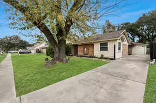 16306 Forest Way Dr, Houston, TX 77090 - Photo 5