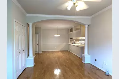 2111 Welch Street #B208, Houston, TX 77019 - Photo 7