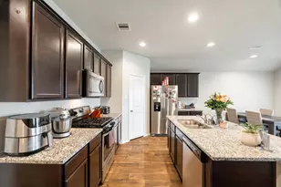 20399 Green Mountain Dr, New Caney, TX 77357 - Photo 7