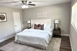 2002 Sunset Ct S, League City, TX 77573 - Photo 13