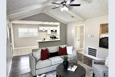 2002 Sunset Court S, League City, TX 77573 - Photo 5